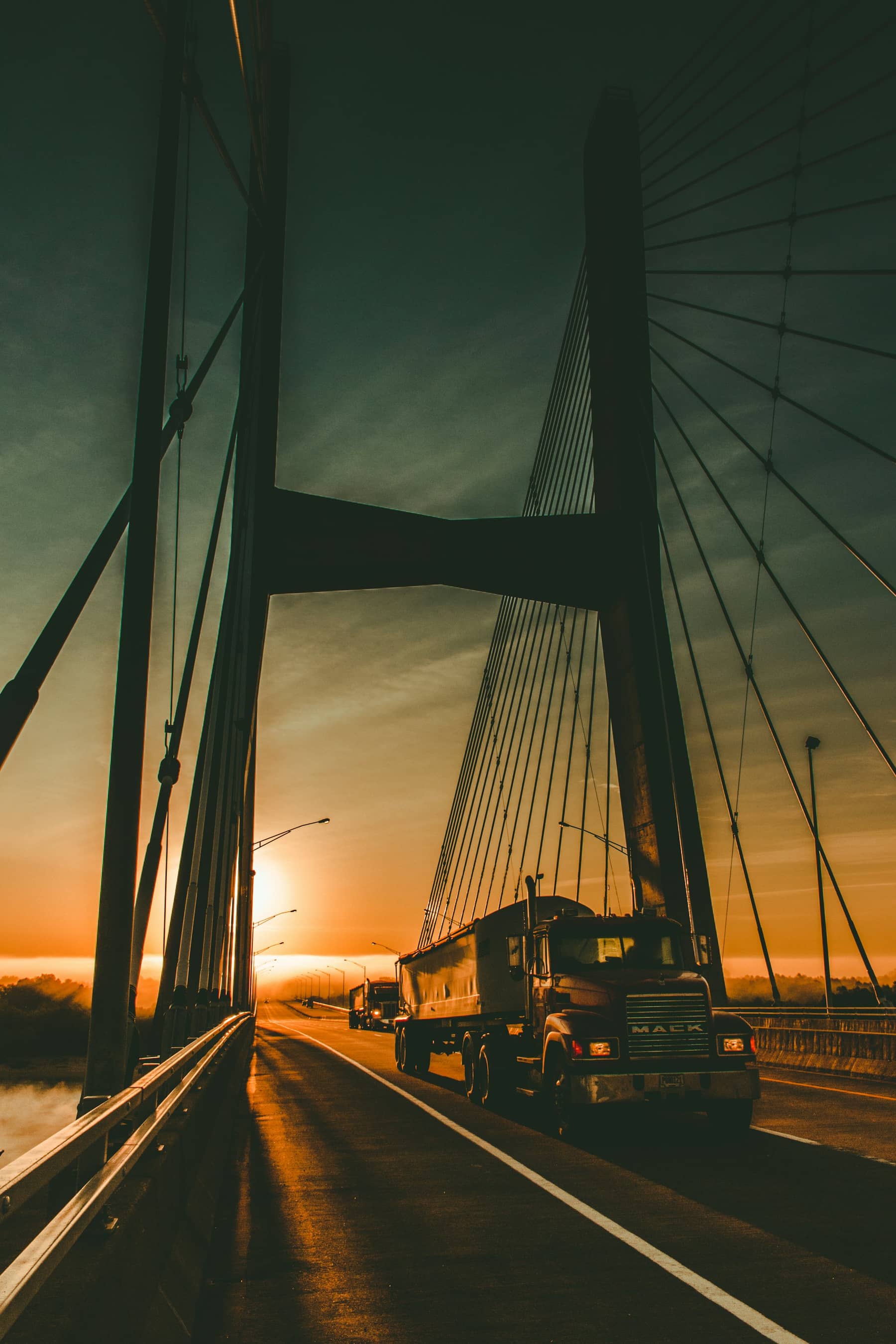 LTL & Full Truckload Freight